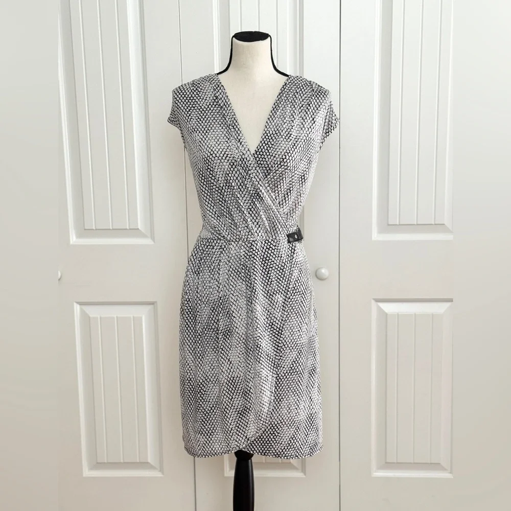 Michael Kors XL Snake Print Faux Wrap Dress Side Buckle Grey Career Plus Size - Picture 7 of 13